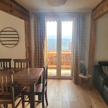 Fantastic View Vineyard Beskid Mountains Gruszow  Camera foto